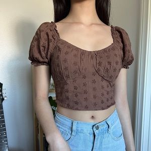 Hollister Puffed-Sleeve Crop Top